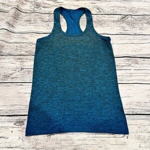 Lululemon Ombré Swiftly Tank Top in Shades of Blue & Grey Size 4